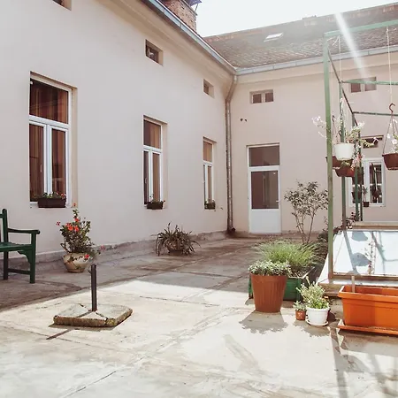 Grand Zemun Guest house *