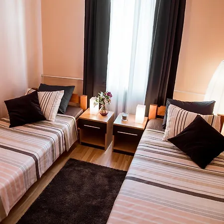 Grand Zemun Guest house *